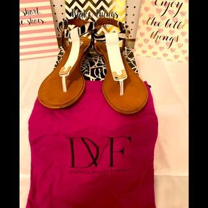 Diane Von Furstenberg Dion Sandal. Womens size 9.5. Black and White Zebra print